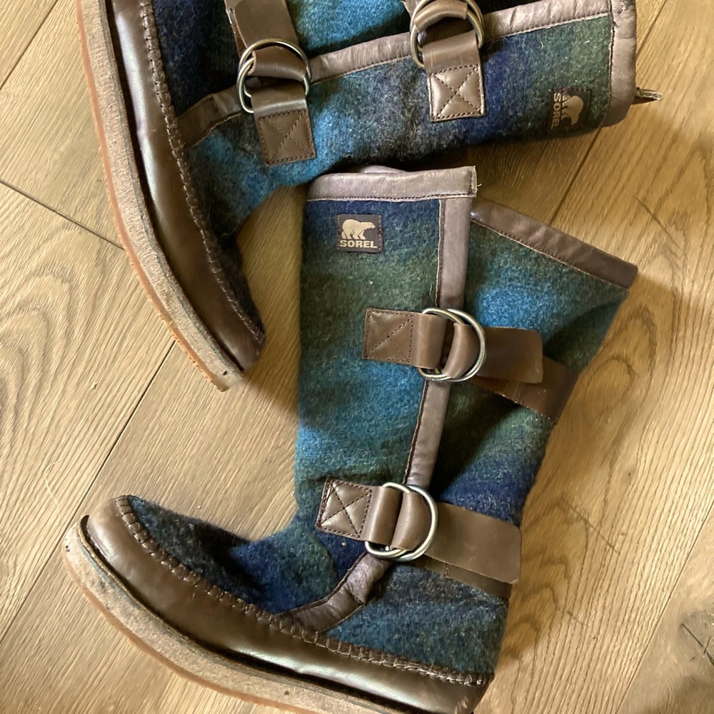 SOREL Chipahko Wool Blanket- Hawk Blue 8.5